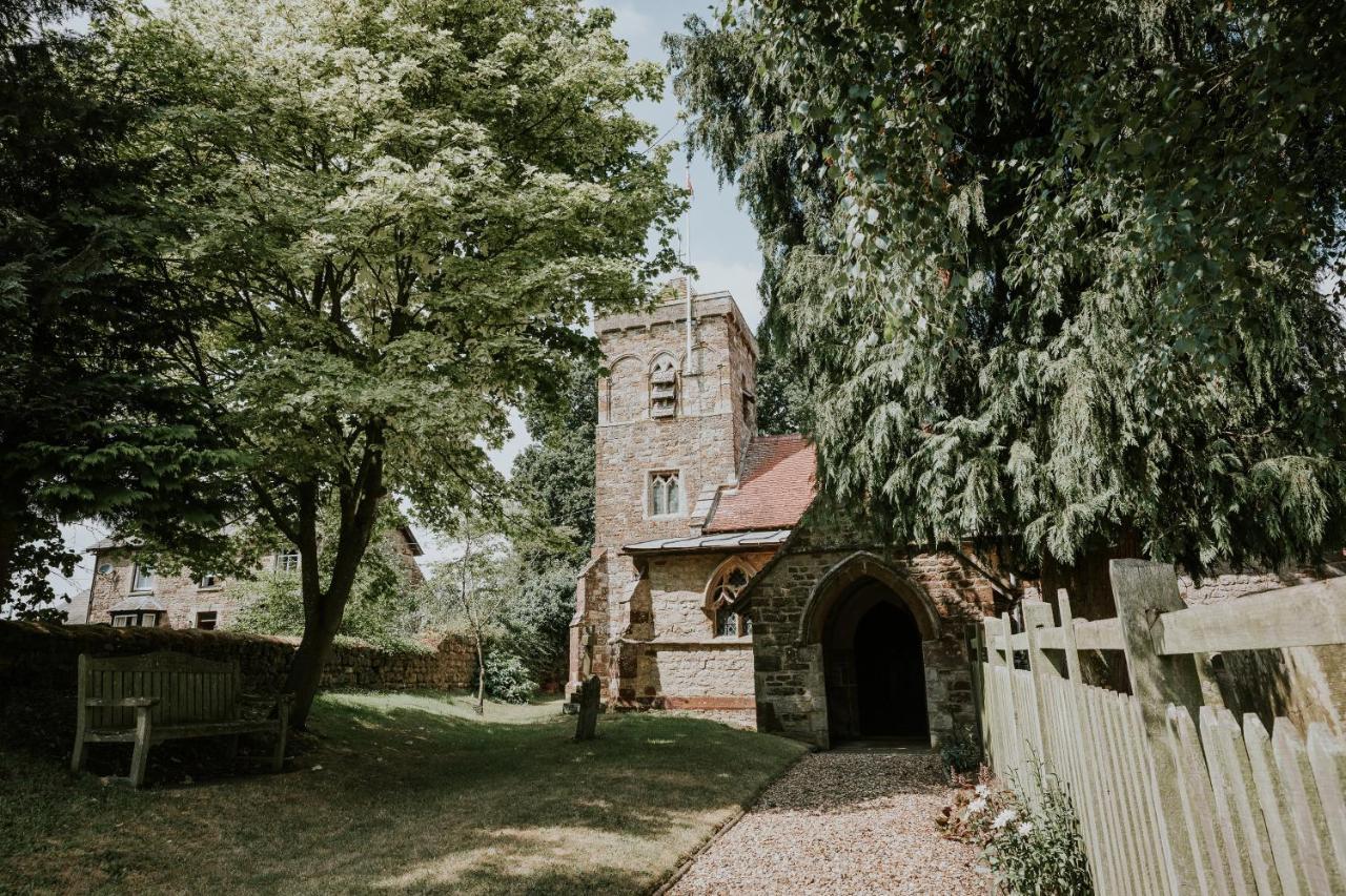 Slapton Manor Тоустър Екстериор снимка